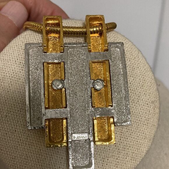 Avon Vintage 1976 Geometric Collection Two Tone Pendant Necklace - Picture 6 of 6
